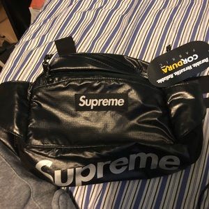 Supreme fanny pack
